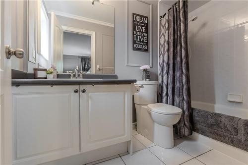 2187 Brays Lane, Oakville, ON - Indoor Photo Showing Bathroom