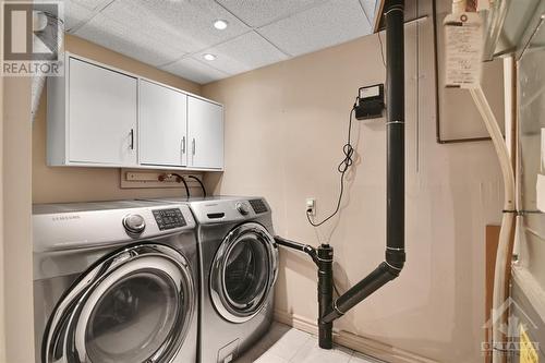 2402 Orient Park Drive, Ottawa, ON - Indoor Photo Showing Laundry Room