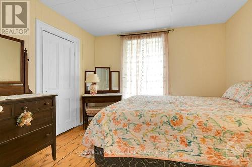 23 Ontario Street, South Dundas, ON - Indoor Photo Showing Bedroom