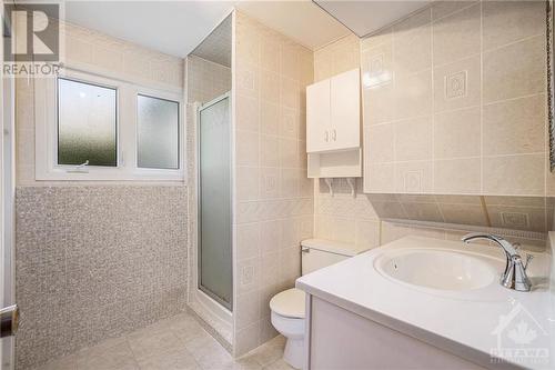 3-Piece Washroom - 980 Bathgate Drive, Ottawa, ON - Indoor Photo Showing Bathroom