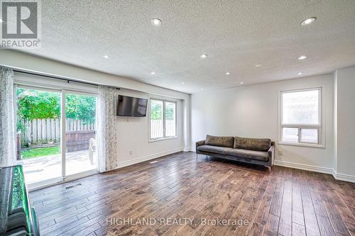 4142 Teakwood Drive, Mississauga, ON - Indoor Photo Showing Other Room