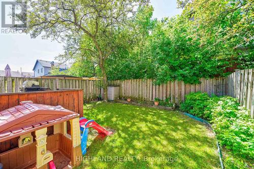 4142 Teakwood Drive, Mississauga, ON - Outdoor With Backyard