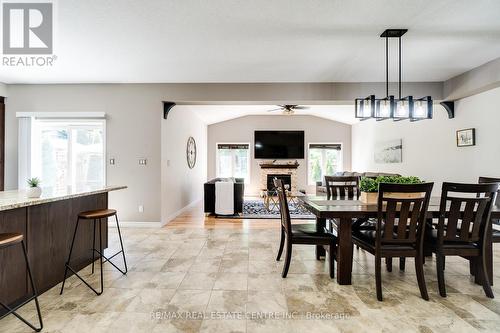 20 Fraserwood Court, Waterloo, ON - Indoor Photo Showing Dining Room