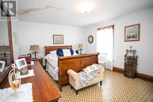 76 Wellington St, Sault Ste. Marie, ON - Indoor Photo Showing Bedroom