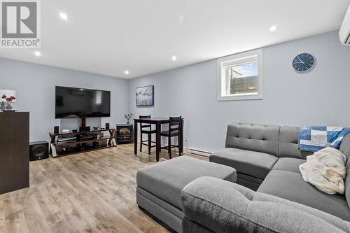 7 Lilac Crescent, St. John'S, NL - Indoor Photo Showing Living Room