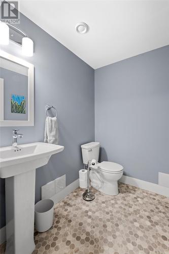 7 Lilac Crescent, St. John'S, NL - Indoor Photo Showing Bathroom