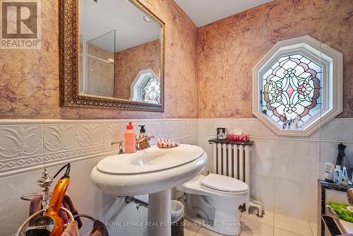 108 Esgore Drive, Toronto, ON - Indoor Photo Showing Bathroom