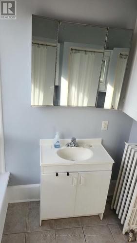 277 William Street, Belleville, ON - Indoor Photo Showing Bathroom