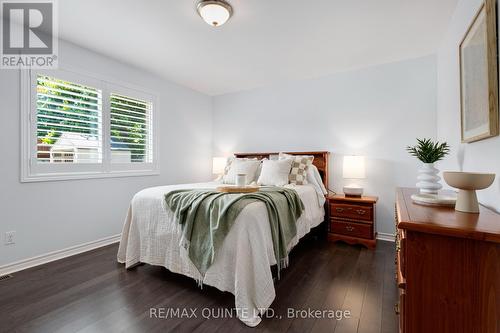 49 Chelsea Crescent, Belleville, ON - Indoor Photo Showing Bedroom