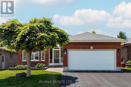 49 Chelsea Crescent, Belleville, ON - Outdoor