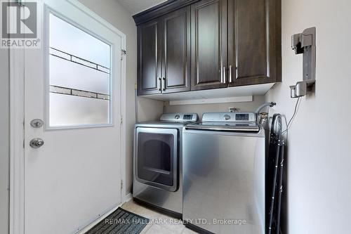 3239 Equestrian Crescent, Mississauga (Churchill Meadows), ON - Indoor Photo Showing Laundry Room