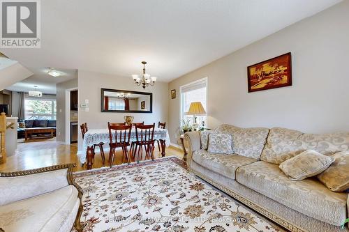 3239 Equestrian Crescent, Mississauga (Churchill Meadows), ON - Indoor Photo Showing Living Room