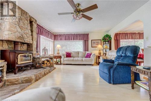 989 Silver Lake Rd, Sauble Beach South, ON - Indoor Photo Showing Living Room With Fireplace