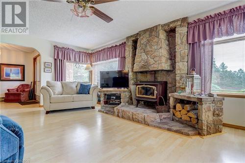 989 Silver Lake Rd, Sauble Beach South, ON - Indoor Photo Showing Living Room With Fireplace