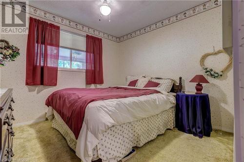 989 Silver Lake Rd, Sauble Beach South, ON - Indoor Photo Showing Bedroom