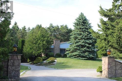 989 Silver Lake Rd, Sauble Beach South, ON - Outdoor