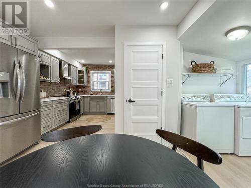 1107 Highland, Windsor, ON - Indoor Photo Showing Laundry Room