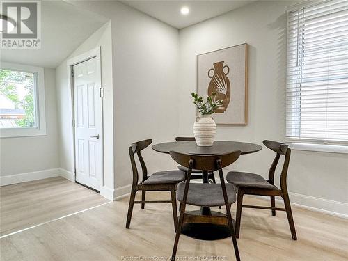 1107 Highland, Windsor, ON - Indoor Photo Showing Dining Room