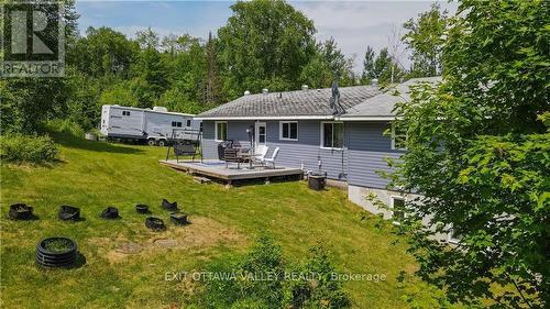 25805 Highway 60, South Algonquin, ON - Outdoor