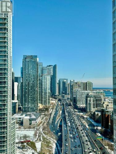 2906 - 19 Bathurst Street, Toronto (Waterfront Communities), ON - Outdoor