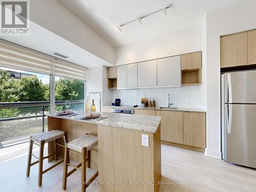 226 - 99 The Donway W, Toronto, ON - Indoor Photo Showing Kitchen With Stainless Steel Kitchen With Upgraded Kitchen
