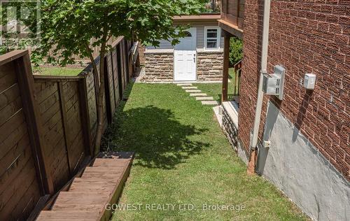 3557 Ash Row Crescent, Mississauga, ON - Outdoor