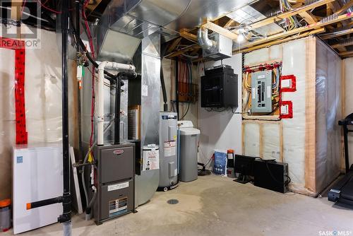 3310 Green Turtle Road, Regina, SK - Indoor Photo Showing Basement