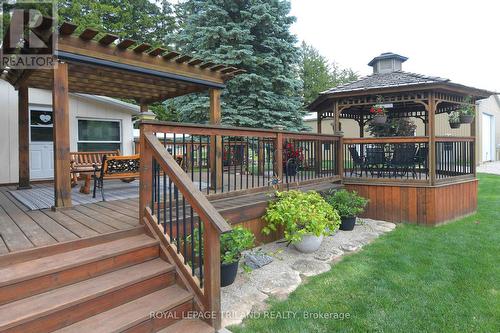 5103 Dundas Street, Thames Centre (Thorndale), ON - Outdoor With Deck Patio Veranda