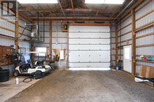 5103 Dundas Street, Thames Centre (Thorndale), ON - Indoor Photo Showing Garage