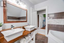 Full Bathroom on 2nd Floor-5 pc - 