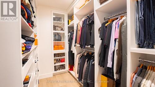 3507 Brushland Crescent, London, ON - Indoor With Storage