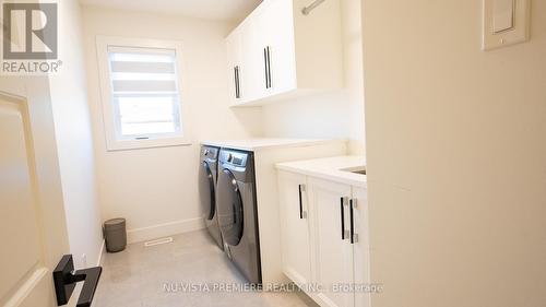 3507 Brushland Crescent, London, ON - Indoor Photo Showing Laundry Room
