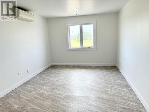 22 Golf St, Kapuskasing, ON - Indoor Photo Showing Other Room