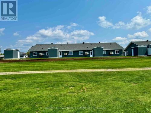 24 Golf Street, Kapuskasing, ON - Outdoor