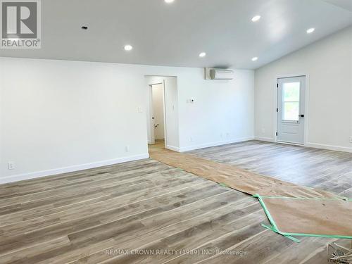 26 Golf Street, Kapuskasing, ON - Indoor Photo Showing Other Room