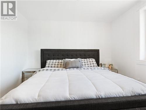 385 La Vallee, Memramcook, NB - Indoor Photo Showing Bedroom