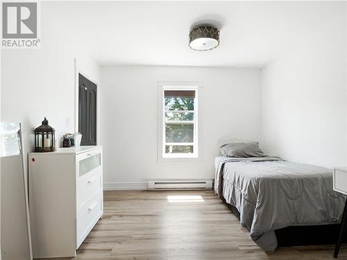 385 La Vallee, Memramcook, NB - Indoor Photo Showing Bedroom