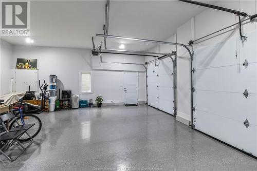 39 Donat Cres, Dieppe, NB - Indoor Photo Showing Garage