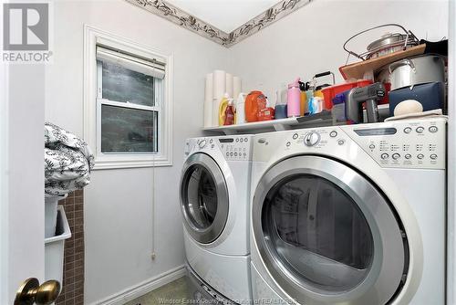 564 Road 2 West, Kingsville, ON - Indoor Photo Showing Laundry Room