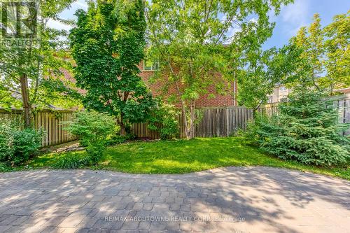 2425 Sequoia Way, Oakville, ON 