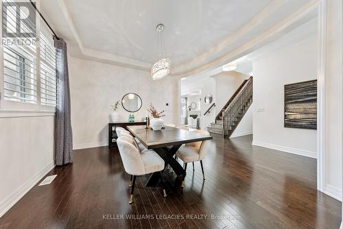 3216 Preserve Drive E, Oakville, ON - Indoor Photo Showing Dining Room