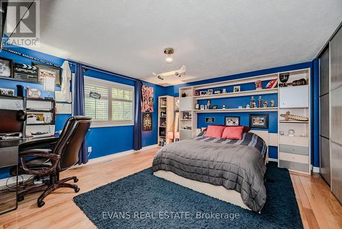 249 Vance Drive, Oakville (Bronte West), ON - Indoor Photo Showing Bedroom