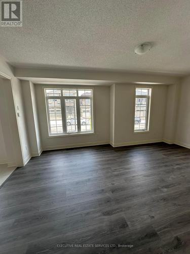 67 Bloomfield Crescent, Cambridge, ON - Indoor Photo Showing Other Room