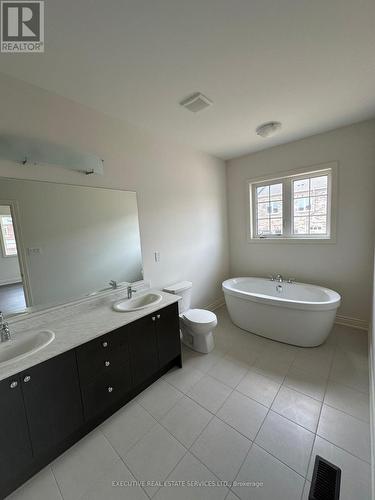 67 Bloomfield Crescent, Cambridge, ON - Indoor Photo Showing Bathroom