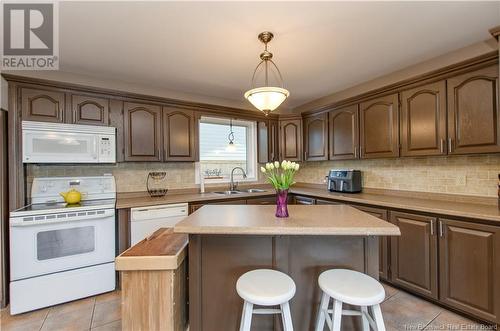 800 Frampton Lane, Moncton, NB - Indoor Photo Showing Kitchen With Double Sink