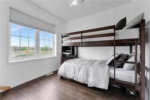 470 Beach Boulevard|Unit #66, Hamilton, ON - Indoor Photo Showing Bedroom