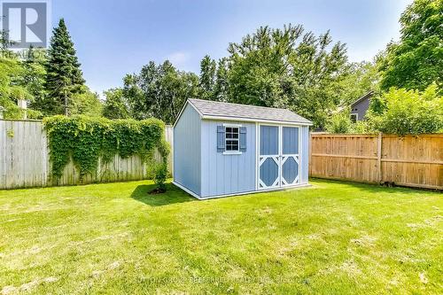 1092 Prince George Road, London, ON - Outdoor With Backyard