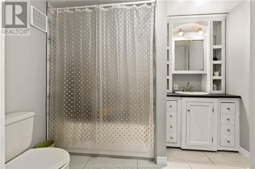 1510 Ryan Rd, Moncton, NB - Indoor Photo Showing Bathroom