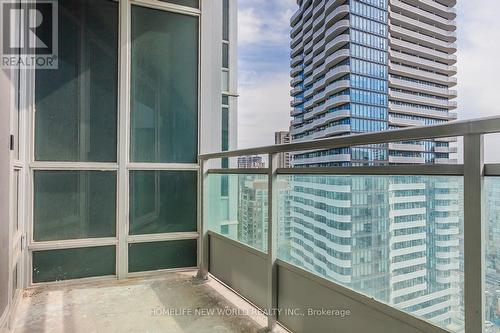 1706 - 18 Holmes Avenue, Toronto, ON - Outdoor