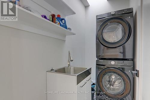 16 Agincourt Drive, Toronto (Agincourt South-Malvern West), ON - Indoor Photo Showing Laundry Room